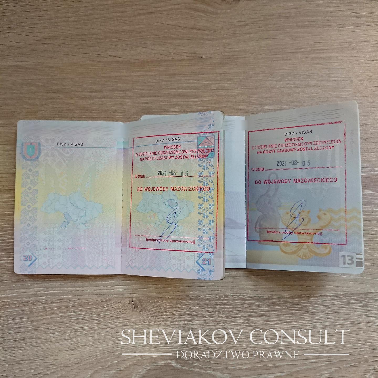 Подано на 2 карти побуту 05.08.2021 Pobyt czasowy ?