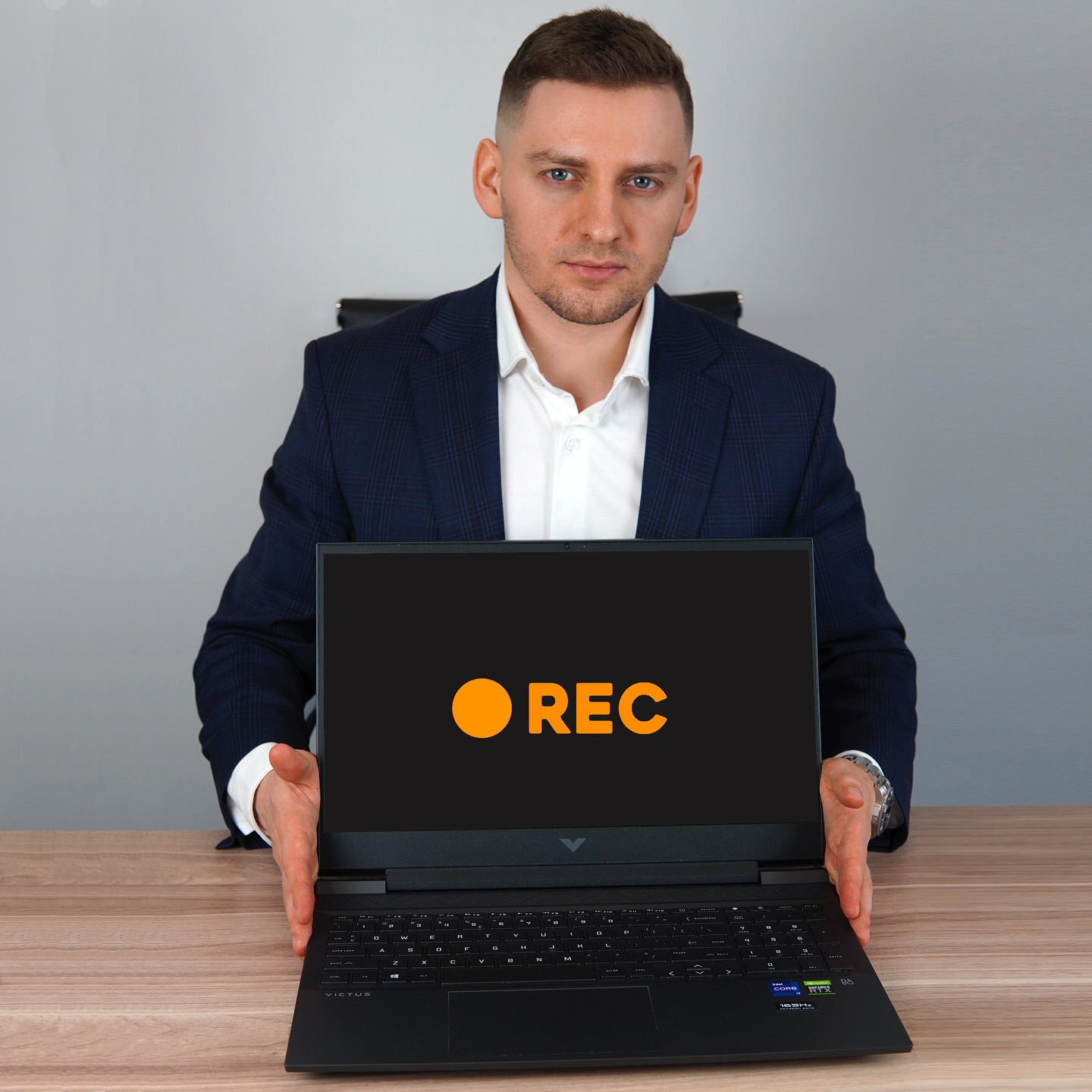 Вебкам бізнес легальний?- Так ??